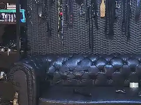 Snapshot of kimberly_swan chatting on 12-19-24, 05:40 kimberly swan online show from 12-19-24, 05:40