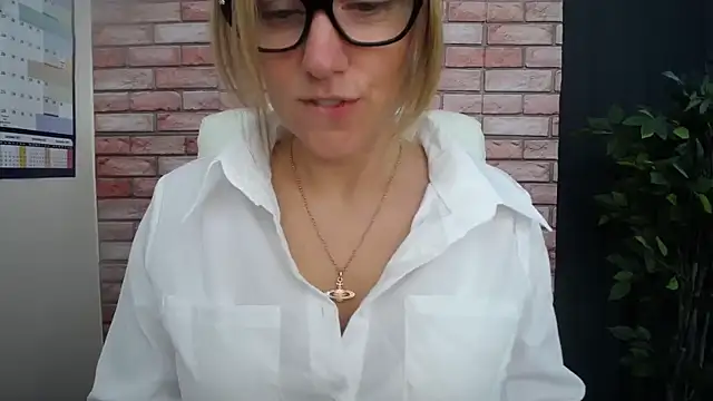 HarleyRebz online show from 09-29-25, 07:13