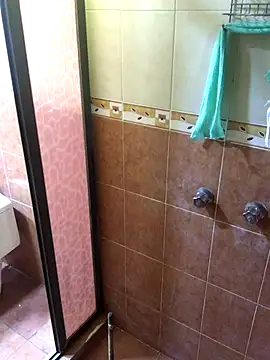 Snapshot of pancho1721 chatting on 11-04-25, 11:42 pancho1721 online show from 11-04-25, 11:42