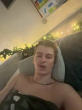 Toyjungee online show from 01-15-25, 02:13