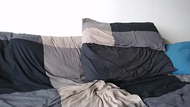 frankkk82 online show from 12-13-24, 12:06