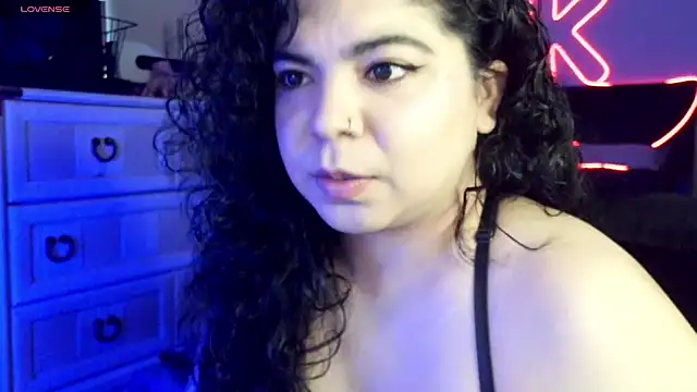 kimmiakiss22 online show from 02-28-26, 10:44