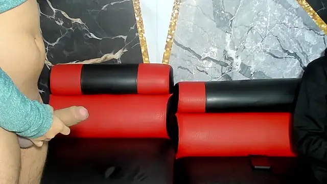 hot-threesome online show from 03-20-25, 03:14