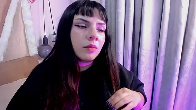 xhinata hyugax online show from 03-23-26, 12:25