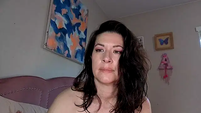 Snapshot of highly_inappropriate chatting on 04-30-26, 02:12 highly inappropriate online show from 04-30-26, 02:12