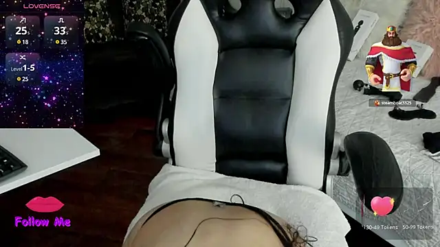 natasha logan  online show from 02-28-25, 07:05