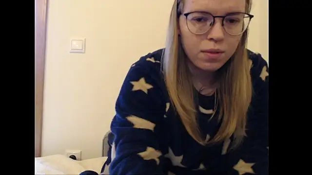 Snapshot of bitetwin chatting on 11-29-25, 03:04 bitetwin online show from 11-29-25, 03:04