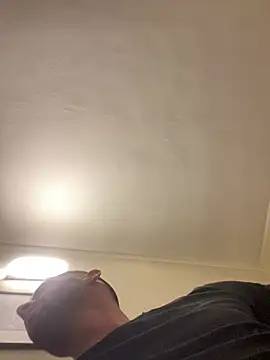 Snapshot of Fellix chatting on 01-12-26, 09:42 Fellix online show from 01-12-26, 09:42