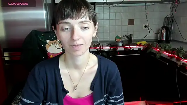 TayanaJons online show from 01-08-25, 10:48