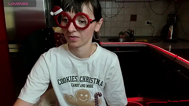 TayanaJons online show from 01-21-25, 10:41