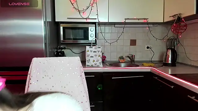 TayanaJons online show from 02-14-25, 07:49