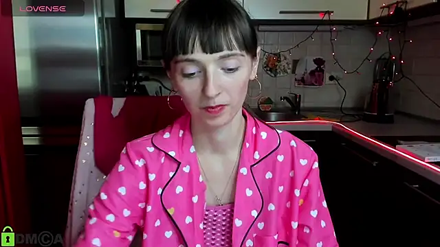 TayanaJons online show from 03-08-25, 12:20