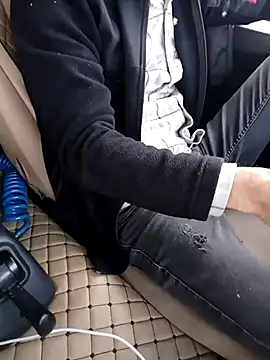 Freezing Duck online show from 12-22-25, 01:41