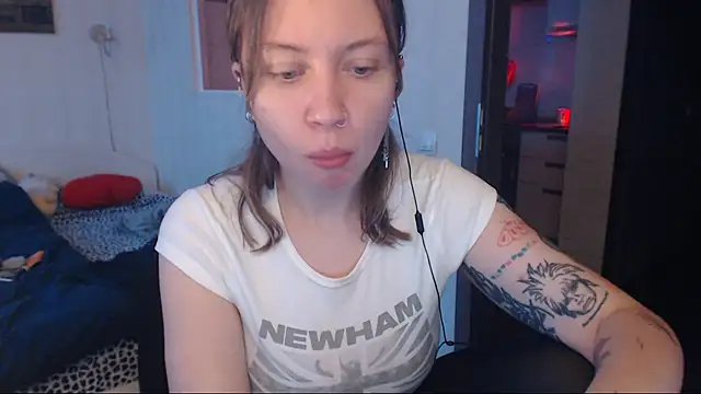Snapshot of amanda_kiss_kiss chatting on 12-28-24, 12:13 amanda kiss kiss online show from 12-28-24, 12:13