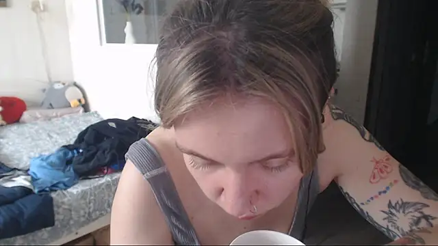 Snapshot of amanda_kiss_kiss chatting on 02-27-25, 11:41 amanda kiss kiss online show from 02-27-25, 11:41
