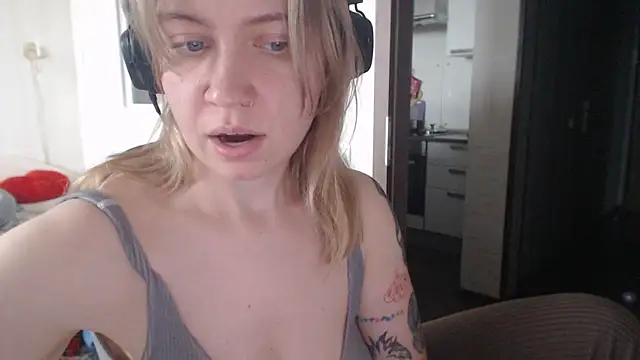 Snapshot of amanda_kiss_kiss chatting on 03-02-25, 12:43 amanda kiss kiss online show from 03-02-25, 12:43