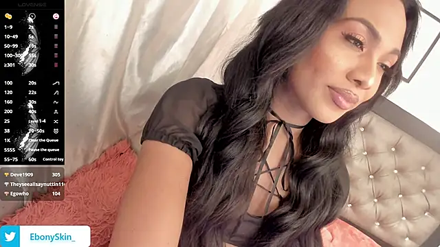 Snapshot of EbonySkin chatting on 01-23-25, 06:49 EbonySkin online show from 01-23-25, 06:49