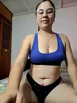 selena gomez2 online show from 03-14-25, 01:24