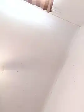 BustyWendy online show from 10-28-25, 06:17