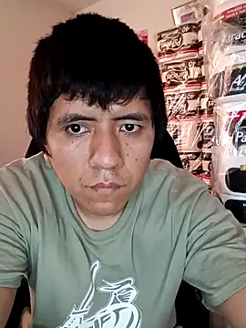 Snapshot of gianfranco1230 chatting on 04-23-26, 03:25 gianfranco1230 online show from 04-23-26, 03:25