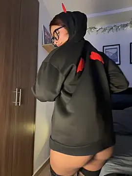 crystal bunny7 online show from 01-25-25, 12:06