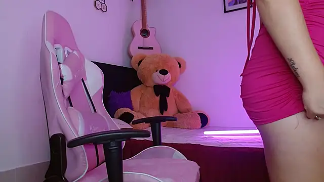 Dakota bumm online show from 10-25-25, 04:13