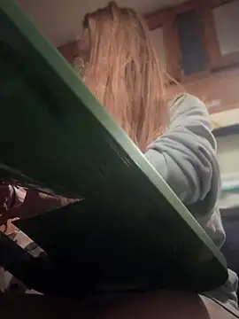 GoldenFlameGoddess online show from 03-05-25, 03:08