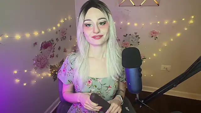 Starr1123 online show from 03-25-26, 03:45