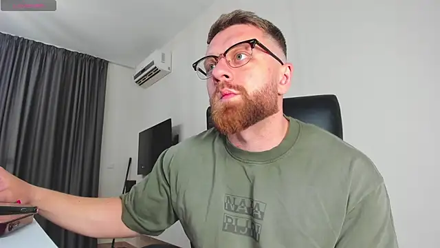 Findom guy online show from 03-01-26, 05:37