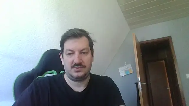 Golffahrer1982 online show from 05-23-26, 08:40