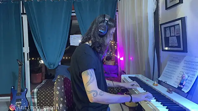 Snapshot of Antinoo_Gnothi chatting on 12-02-24, 02:31 Antinoo Gnothi online show from 12-02-24, 02:31