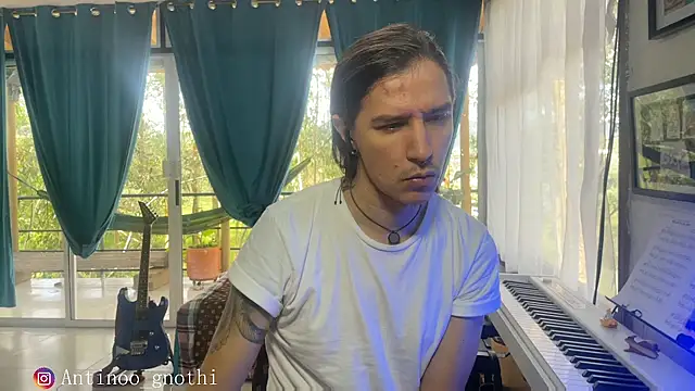 Snapshot of Antinoo_Gnothi chatting on 12-06-24, 04:17 Antinoo Gnothi online show from 12-06-24, 04:17