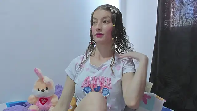 Snapshot of MiiaVolkova chatting on 09-09-25, 08:41 MiiaVolkova online show from 09-09-25, 08:41