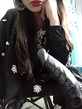 Noor Darliing online show from 02-10-25, 02:59