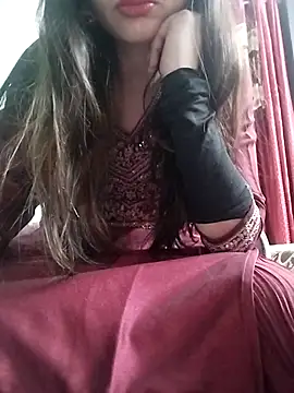 Snapshot of Noor_Darliing chatting on 03-14-26, 04:01 Noor Darliing online show from 03-14-26, 04:01