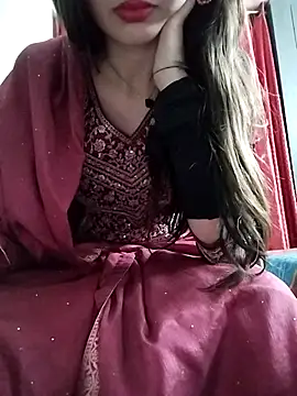 Snapshot of Noor_Darliing chatting on 03-27-26, 03:23 Noor Darliing online show from 03-27-26, 03:23