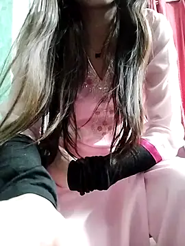 Snapshot of Noor_Darliing chatting on 03-28-26, 03:22 Noor Darliing online show from 03-28-26, 03:22