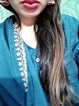 Snapshot of Noor_Darliing chatting on 04-15-26, 07:58 Noor Darliing online show from 04-15-26, 07:58