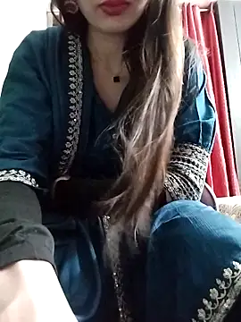 Snapshot of Noor_Darliing chatting on 04-18-26, 03:16 Noor Darliing online show from 04-18-26, 03:16