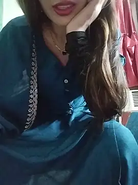 Snapshot of Noor_Darliing chatting on 06-22-26, 03:20 Noor Darliing online show from 06-22-26, 03:20