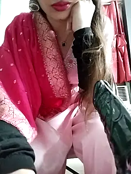 Snapshot of Noor_Darliing chatting on 07-14-26, 03:29 Noor Darliing online show from 07-14-26, 03:29