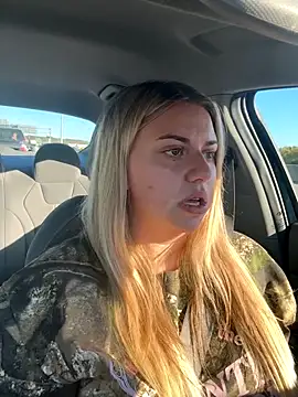 nicolesugarr online show from 10-20-25, 08:53