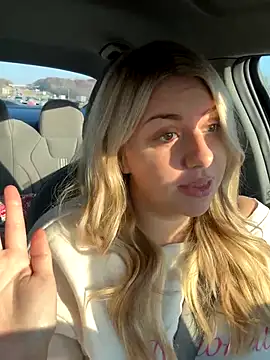 nicolesugarr online show from 11-14-25, 08:40