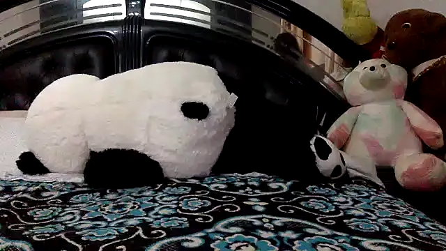 Lunamilly27 online show from 01-14-25, 01:28