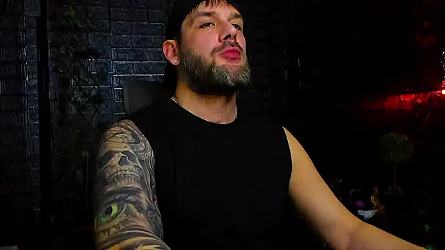 LexXHardy online show from 11-24-25, 02:33