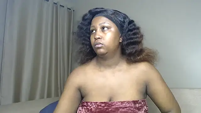 NIKKIE LOVE online show from 10-14-25, 01:50