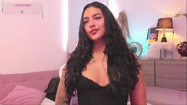 Snapshot of Anngel_1 chatting on 04-20-26, 03:37 Anngel 1 online show from 04-20-26, 03:37