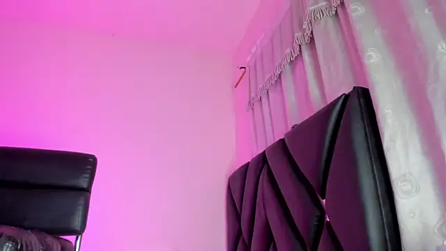 stephany doll  online show from 05-31-26, 03:58