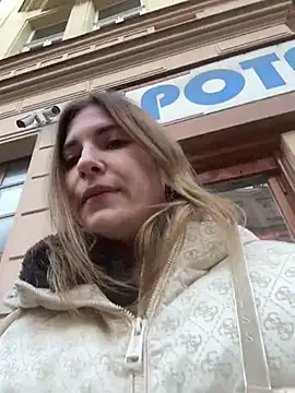 Snapshot of secretcrazy69 chatting on 12-26-24, 11:10 secretcrazy69 online show from 12-26-24, 11:10