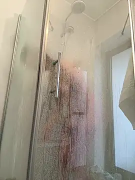 Snapshot of secretcrazy69 chatting on 01-22-25, 08:51 secretcrazy69 online show from 01-22-25, 08:51